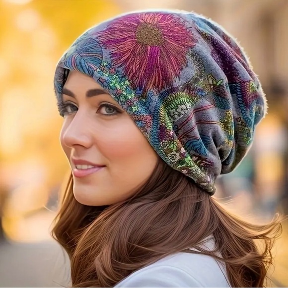 Bohemian Flower Print Versatile Slouchie Beanie - Picture 1 of 9